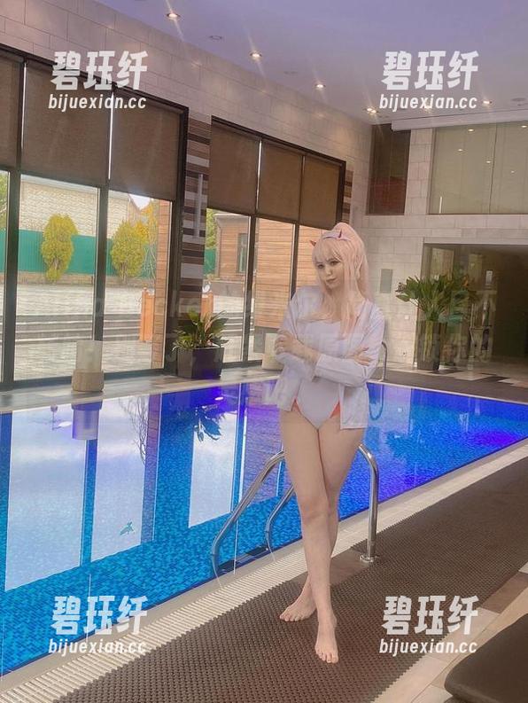 Alina Becker的维米尔，简直让人目不转睛！别等了，赶紧下载原图，解锁你的灵感吧。